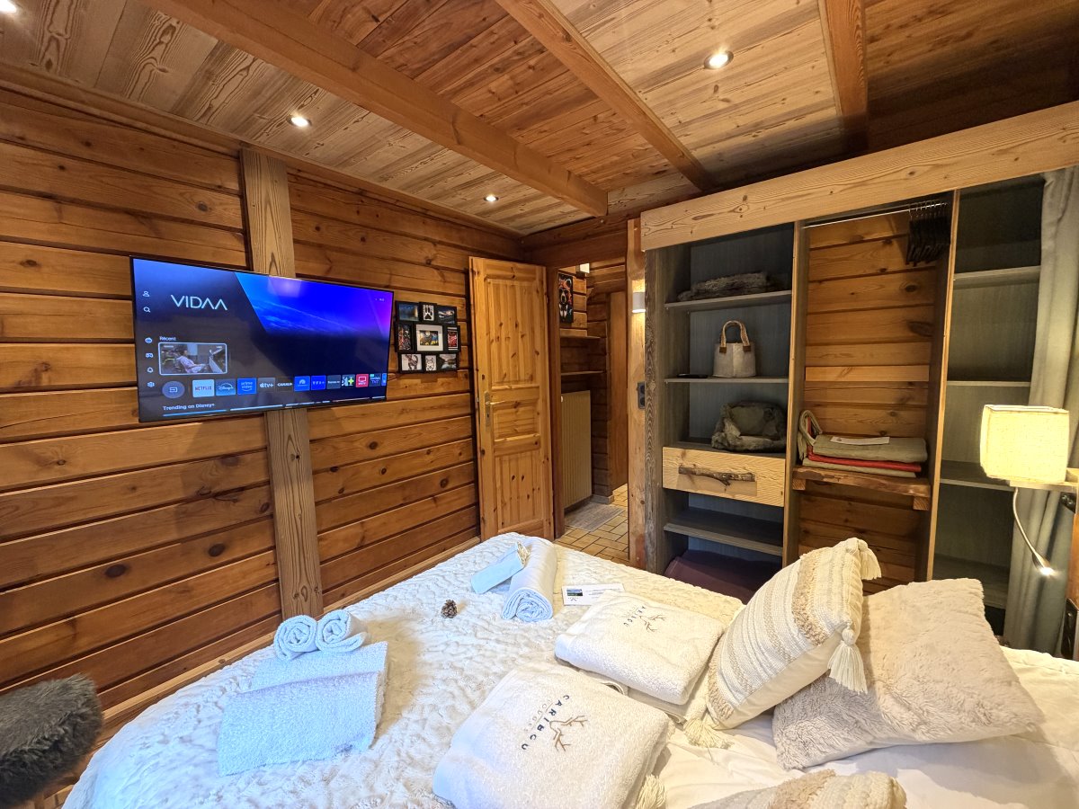 Caribou Lodges Loup Loup 111 120