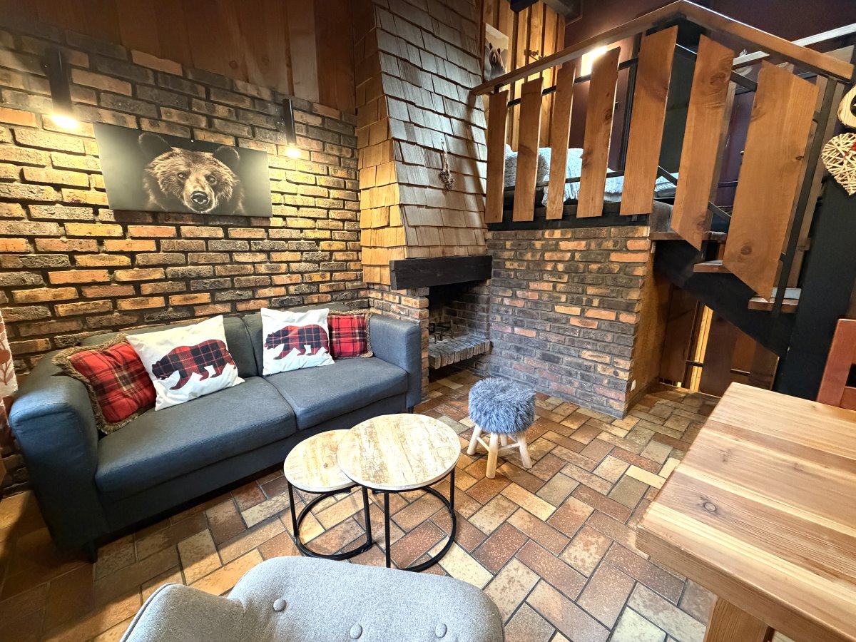 Caribou Lodges Pomme De Pin 2 Pomme De Pin 2 43 44