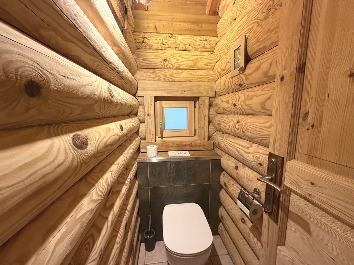 Caribou Lodges Ours Blanc Ours Blanc 66 54